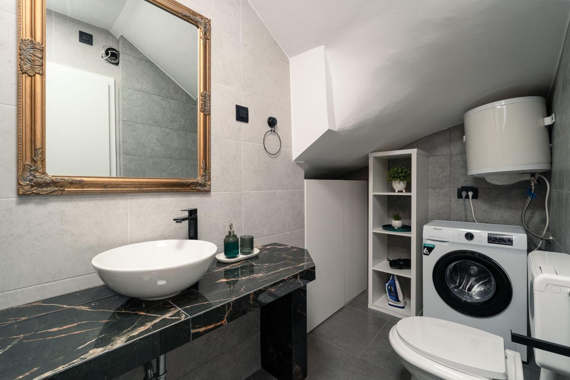 Sapphire Studio Apartment With Free Private Parking Dubrovnik Luaran gambar